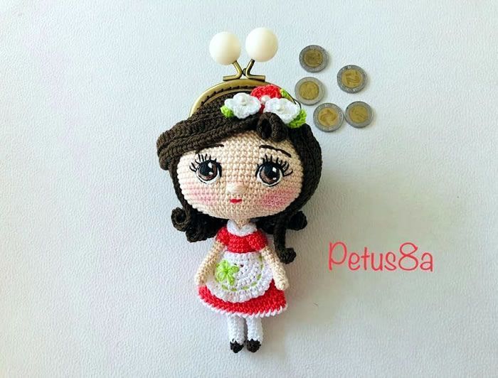 Monedero muñeca amigurumi con patrón