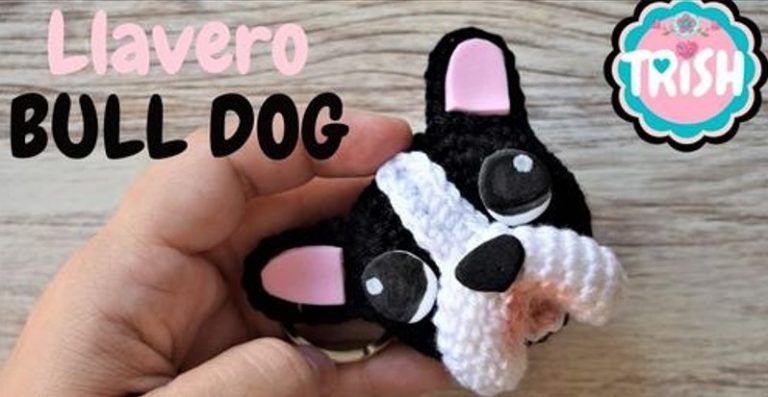 Llavero bulldog amigurumi